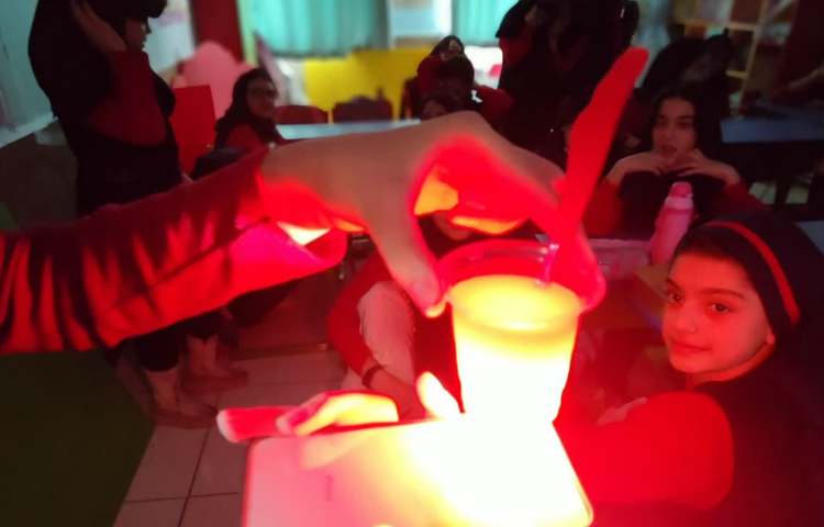 رنگ های درخشان 3