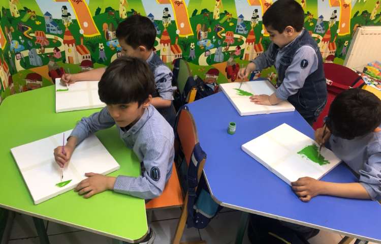 رنگ کردن بوم نقاشی 3