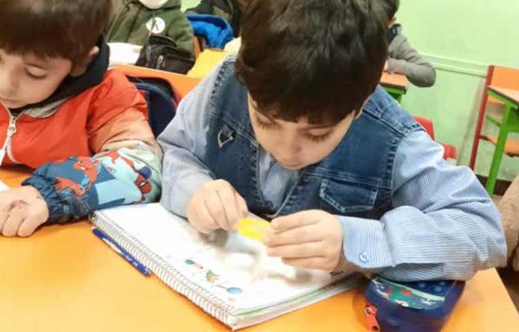 روانخوانی با ذره بین