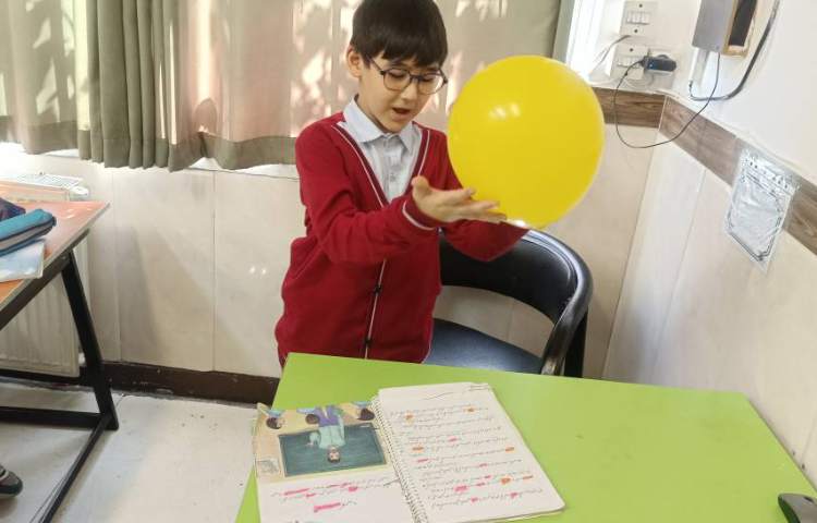 روانخوانی به روش بازی