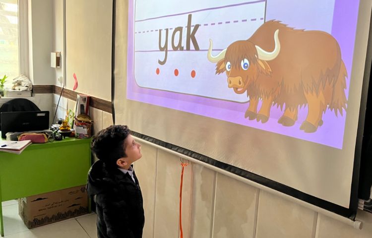 روخوانی مثال‌های حرف Yy 2