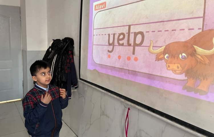 روخوانی مثال‌های حرف Yy 2