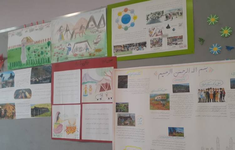 روزنامه دیواری 2