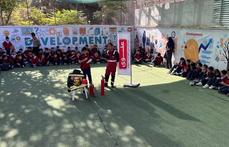 روز آتشنشان 4