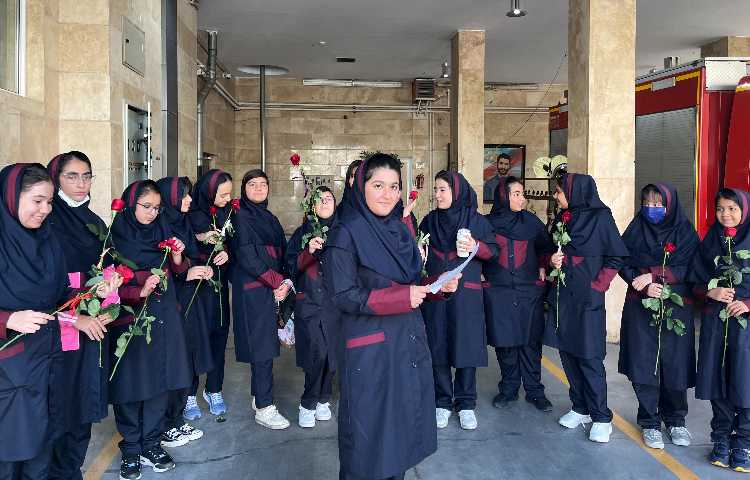 روز آتش نشانی و ایمنی گرامی باد. 2