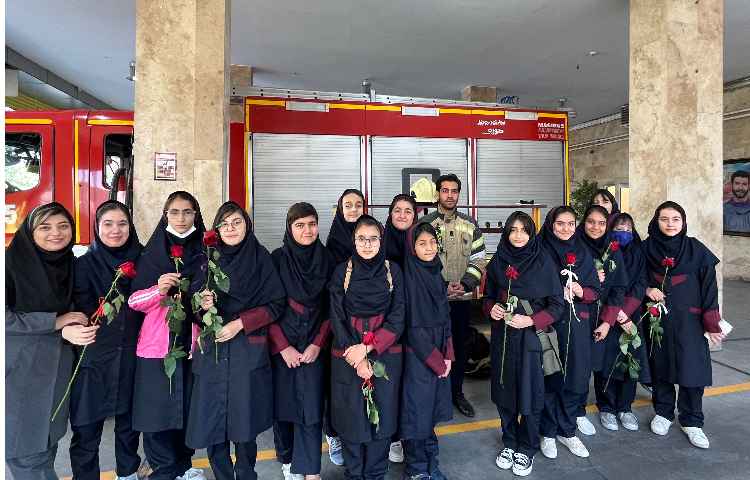 روز آتش نشانی و ایمنی گرامی باد. 5