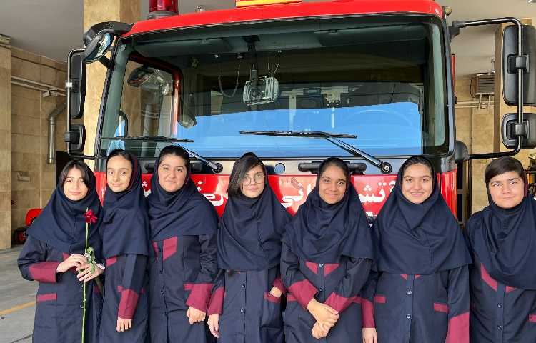 روز آتش نشانی و ایمنی گرامی باد. 6