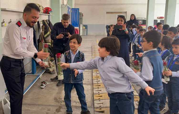 روز آتش نشانی و بازدید از ایستگاه آتش نشانی 3