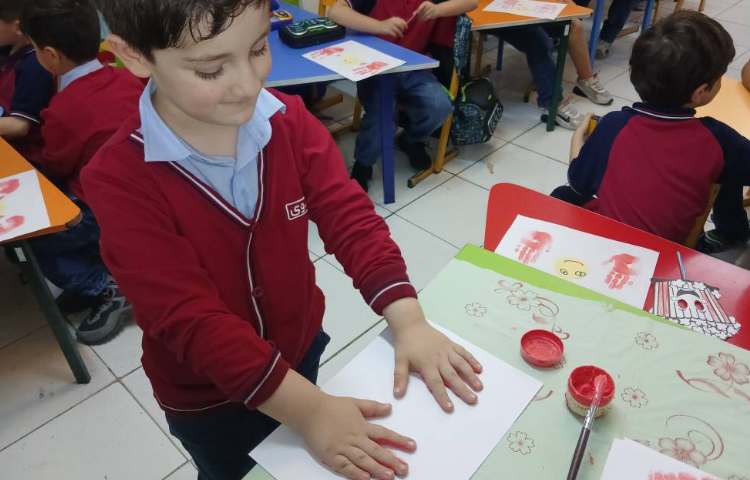 روز آتش‌نشان و درست کردن کاردستی ترکیبی و خلاقانه 4