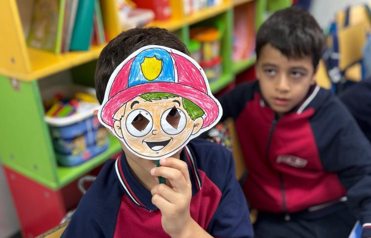 روز آتش نشان 10