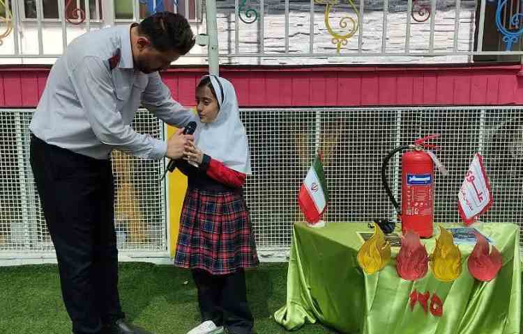 روز آتش نشان 4