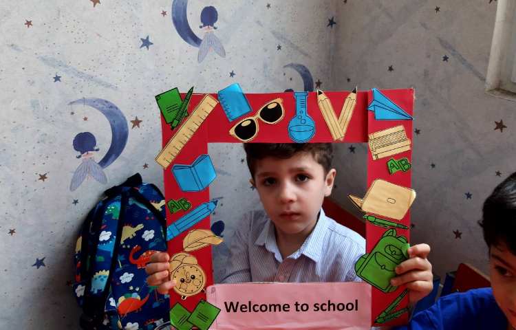 روز اول کلاس زبان 6