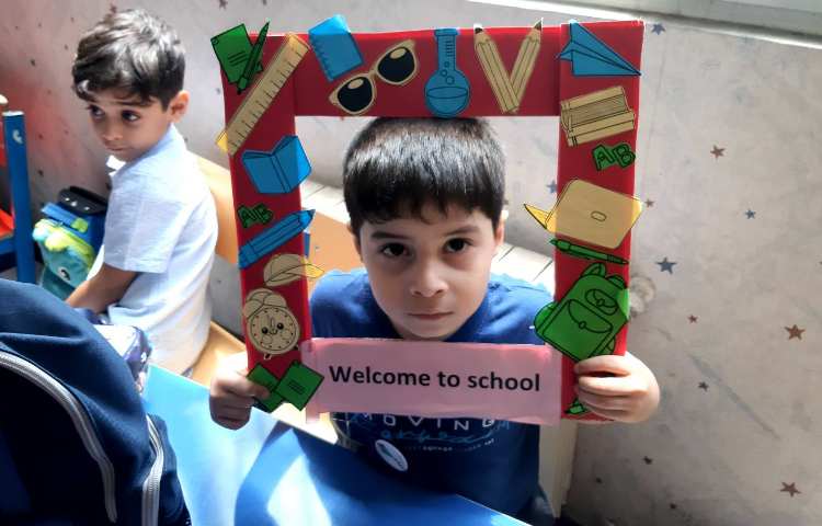 روز اول کلاس زبان 7