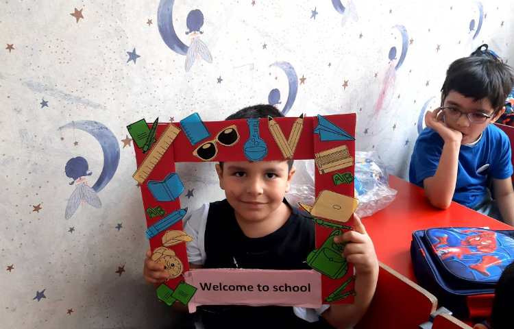 روز اول کلاس زبان 9