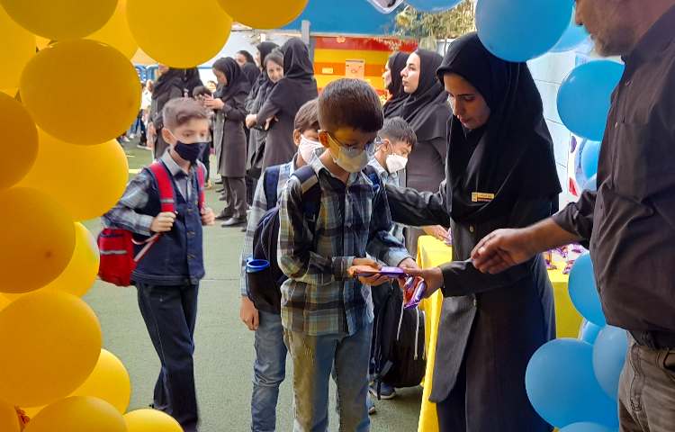 روز بازگشایی دبستان علوی 5