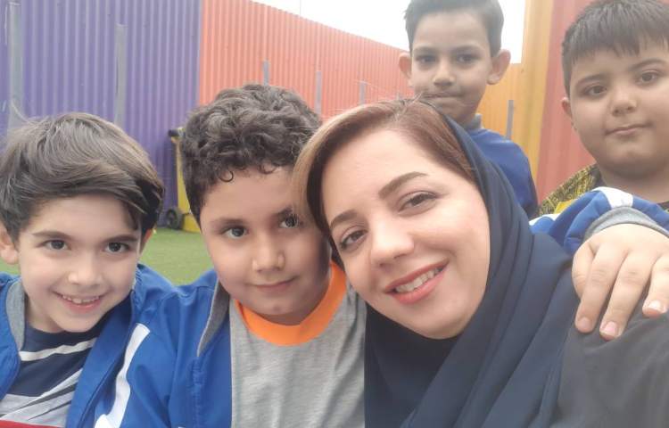 روز بدون کیف دانش آموزان دبستان علوی 37