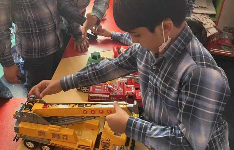 روز بدون کیف دانش آموزان دبستان علوی 53