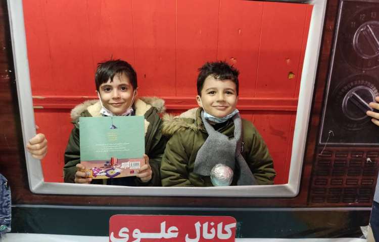 روز تلویزیون: اخبارگویی برنامه طنز گزارش فوتبال توسط نوآموزان 1