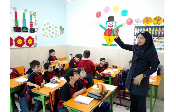 روز جهانی ناشنوایان و آموزش به دانش آموزان 13