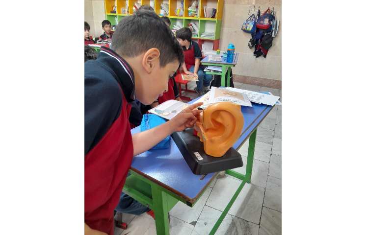 روز جهانی ناشنوایان و آموزش به دانش آموزان 17