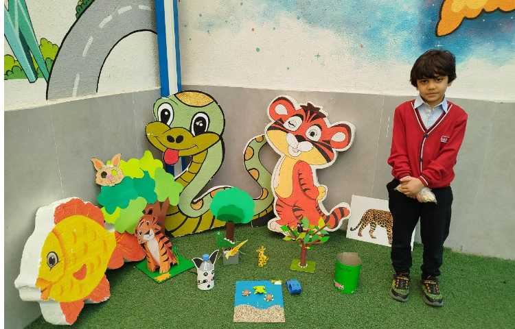 روز حیات وحش 8