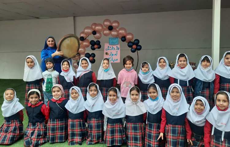 روز دانش آموز 12