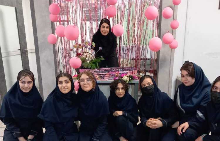 روز دختر گرامی باد 1