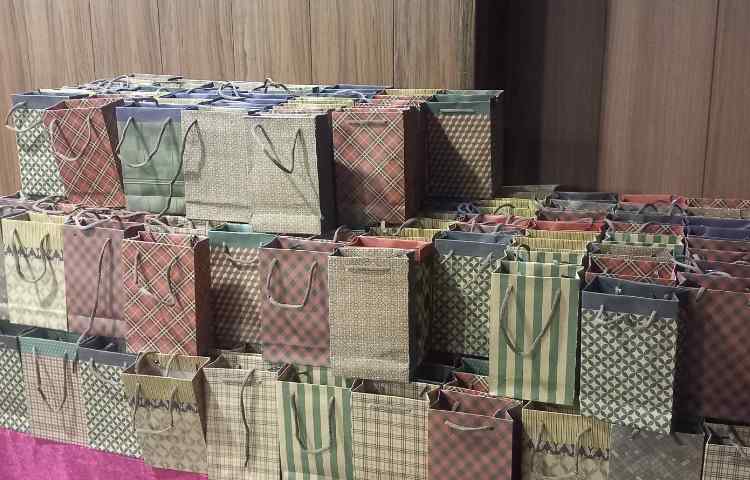 روز دختر گرامی باد 8