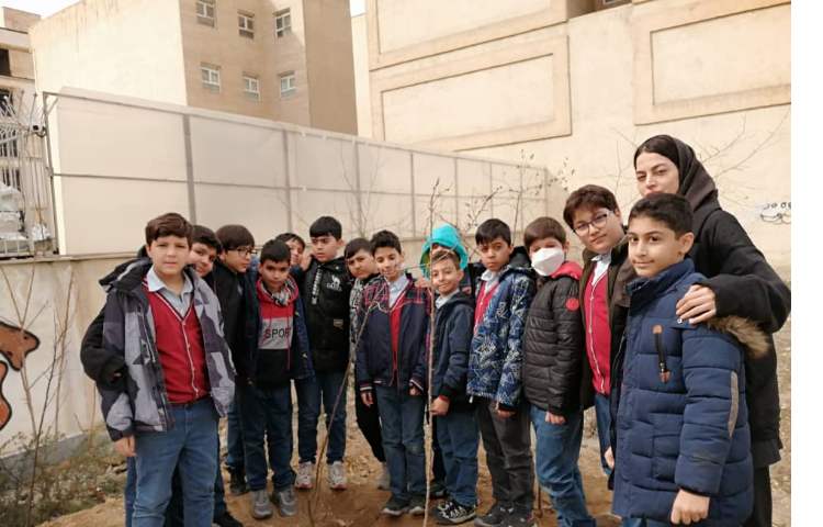 روز درختکاری 8