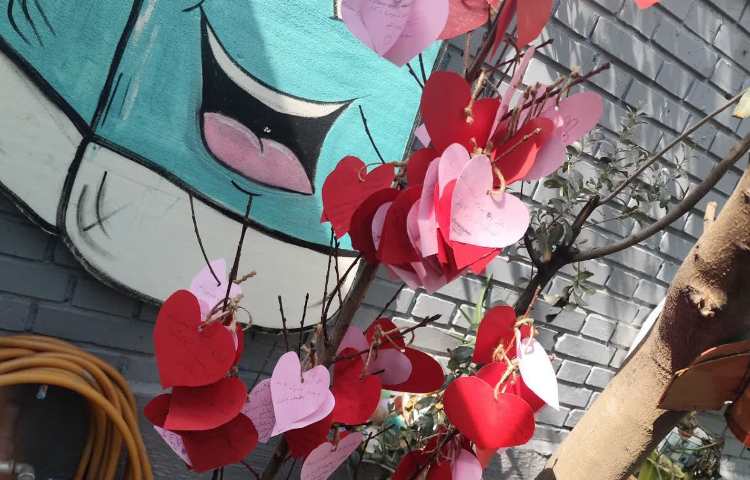 روز درخت کاری وکاشت نهالی کوچک با نام درخت آرزوها 28