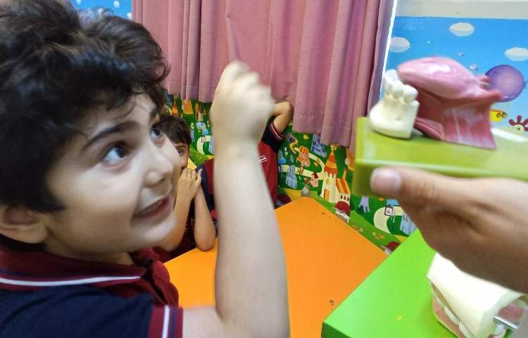 روز دندانپزشک 4