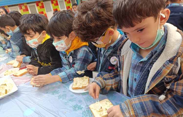 :روز ساندویچ گرامی باد، کلاس بادبادک 1