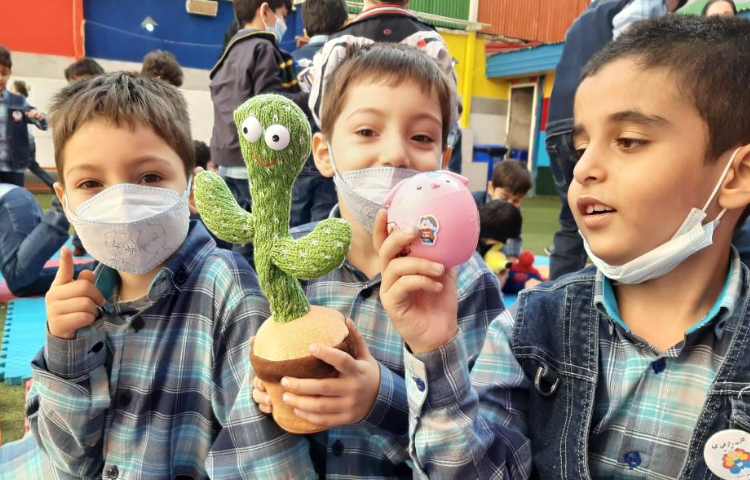 :روز شاد و اردوی درون مدرسه ای پیش دبستان 1