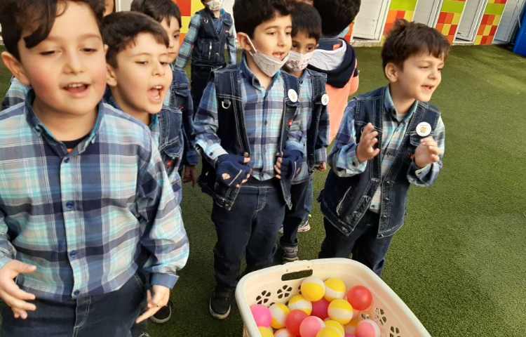 :روز شاد و اردوی درون مدرسه ای پیش دبستان 7