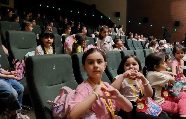 روز شاد و هیجان انگیز 5