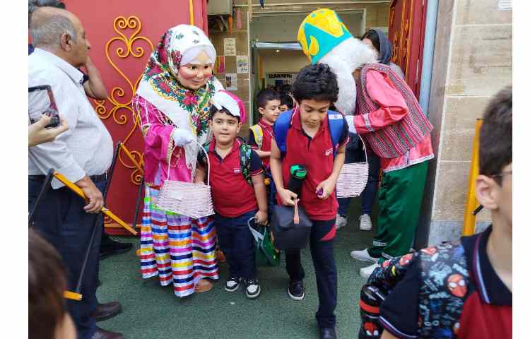 روز مادربزرگ و پدربزرگ 23