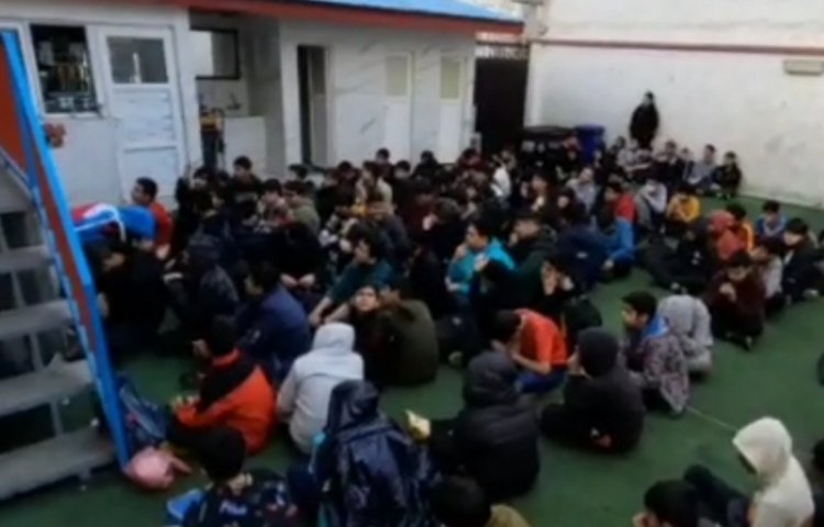 روز مبعث پیامبر اعظم (ص)،22 بهمن روز پیروزی انقلاب اسلامی