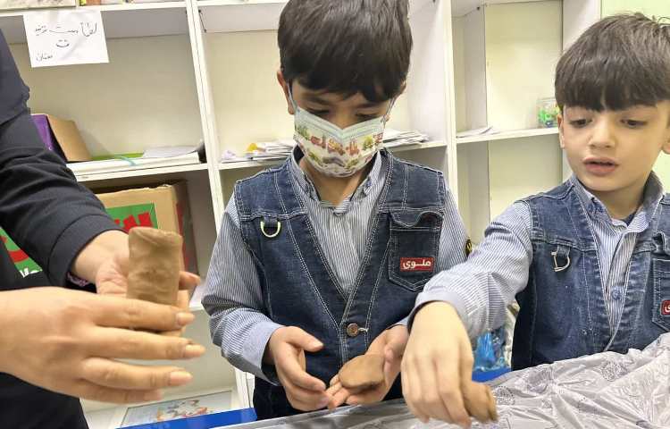 روز مهارتی، زنگ بدون کیف 12