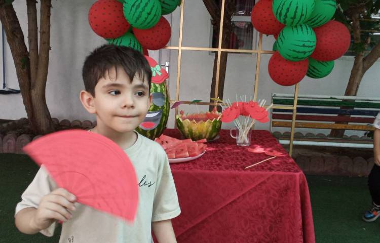 روز هندوانه 8