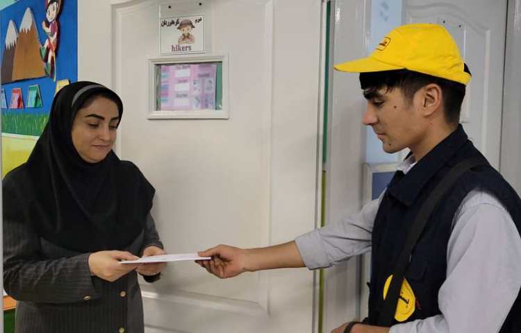 روز پست و پستچی 16