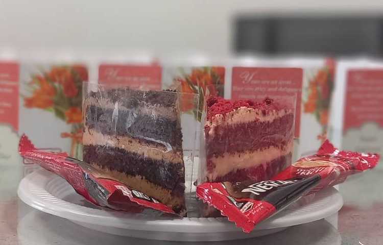 روز کارمند بر شما عزیزان مبارک 11