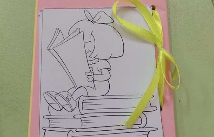 روز کتاب و کتابخوانی دانش آموزان پیش دبستان علوی 1