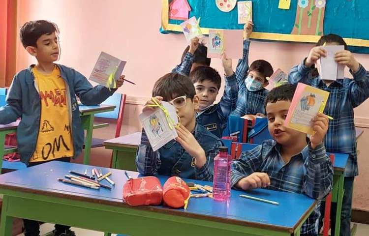 روز کتاب و کتابخوانی دانش آموزان پیش دبستان علوی 5