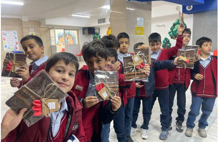 ریاضی،برگزاری جشن 1000،کلاس3/2 خانم کوچک 4