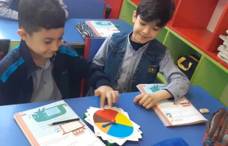 ریاضی(تدریس احتمال و کسر با ابزار آموزشی) 4