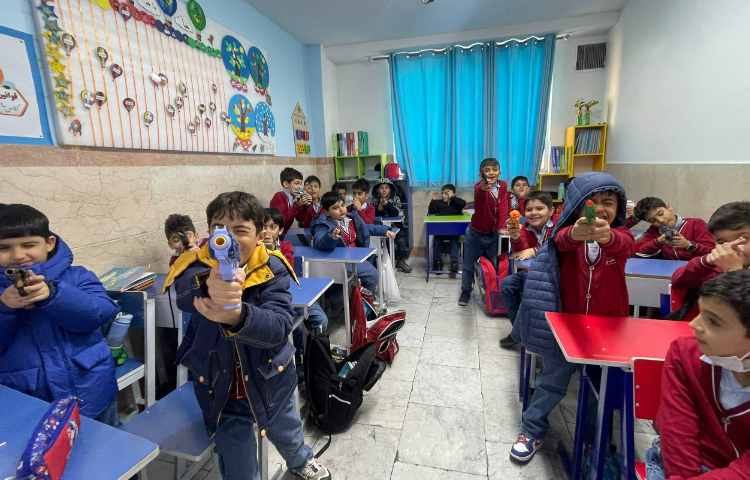 ریاضی،تقریب اعداد سه رقمی، 1