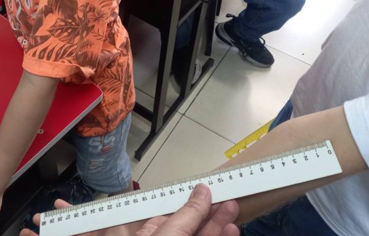 : ریاضیدان کوچک، انداره گیری همراه با بازی، ابزار و نمایش کلاسی 2