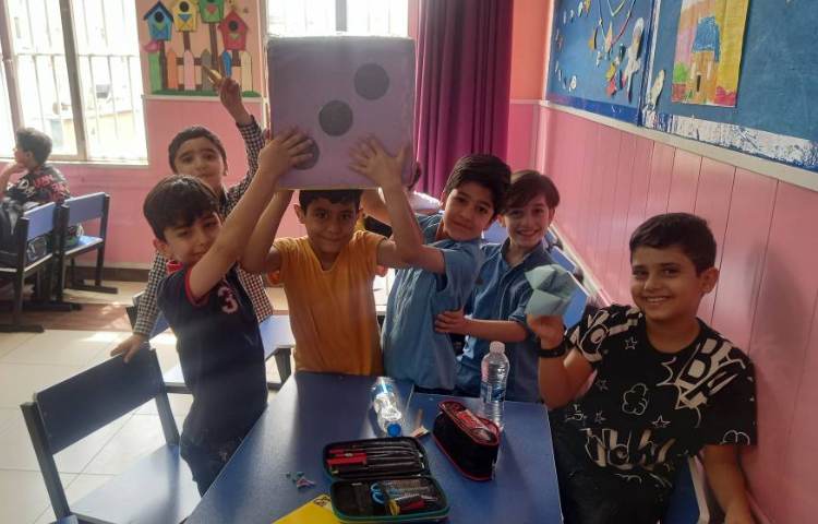 : ریاضیدان کوچک، تبدیل واحدهای ریال و تومان،بازی و دست ورزی همراه با نمکدان کاغذی 5