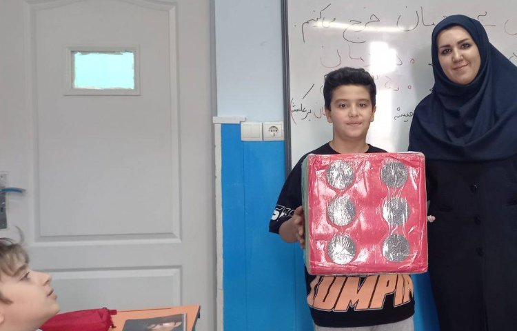 : ریاضیدان کوچک، تبدیل واحدهای ریال و تومان،بازی و دست ورزی همراه با نمکدان کاغذی 1