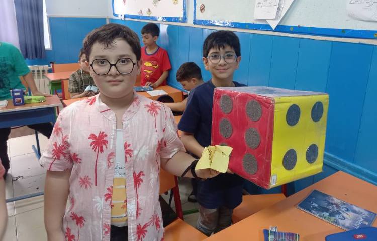 : ریاضیدان کوچک، تبدیل واحدهای ریال و تومان،بازی و دست ورزی همراه با نمکدان کاغذی 2